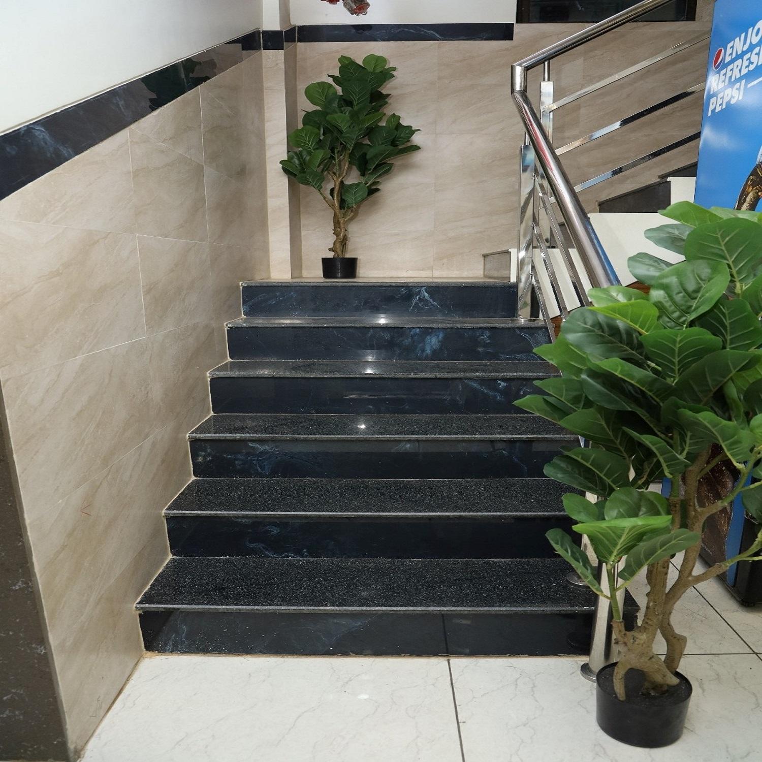 Hotel Satyam Residency Нави Мумбаи Экстерьер фото