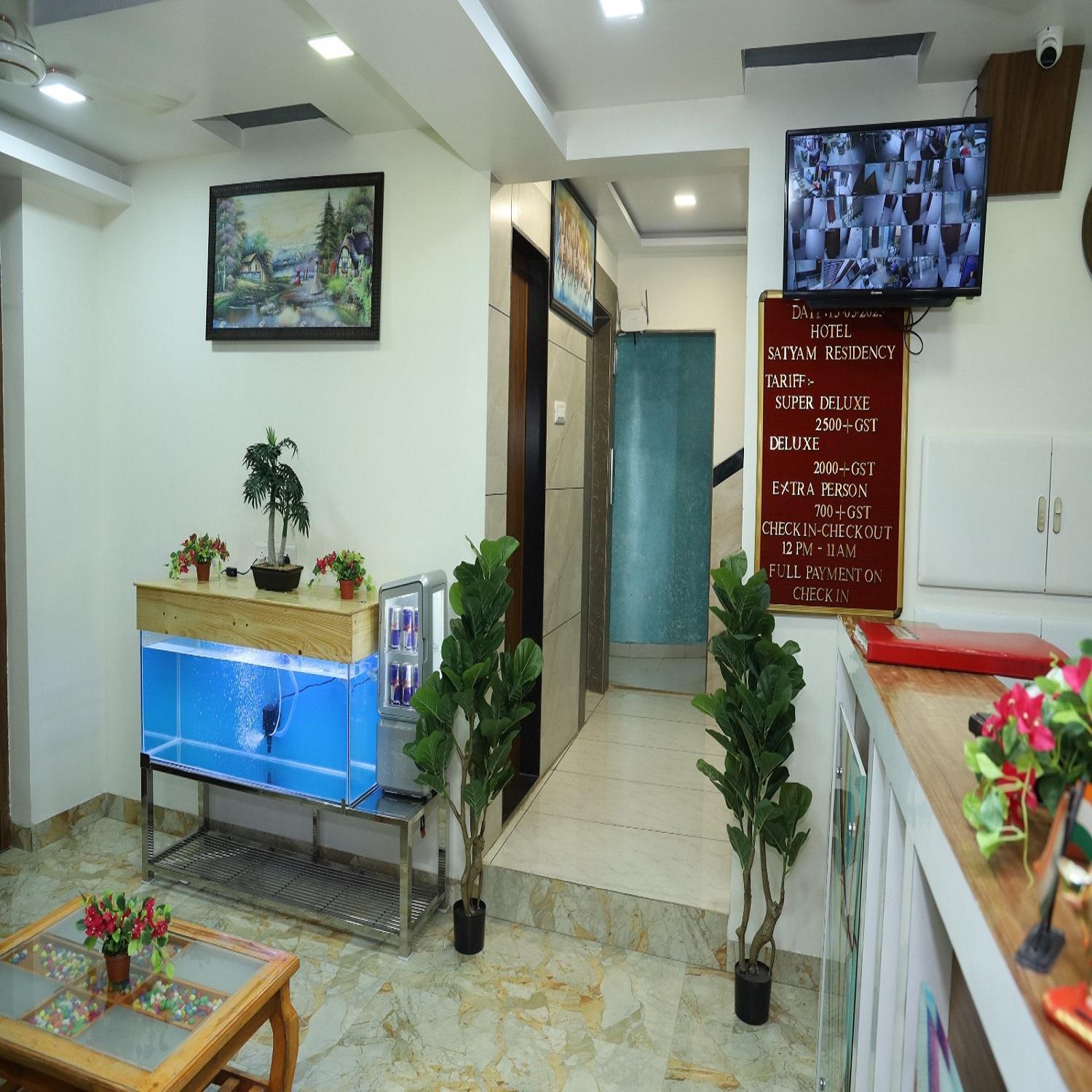 Hotel Satyam Residency Нави Мумбаи Экстерьер фото